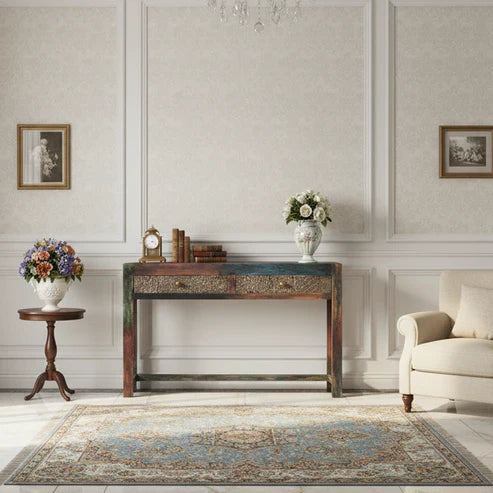 Console sculptée multicolore Pushkar : l’art du détail au service de votre espace