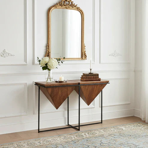 Console Pyramide en acacia & métal Sirocco : design architectural pour chaque entrée