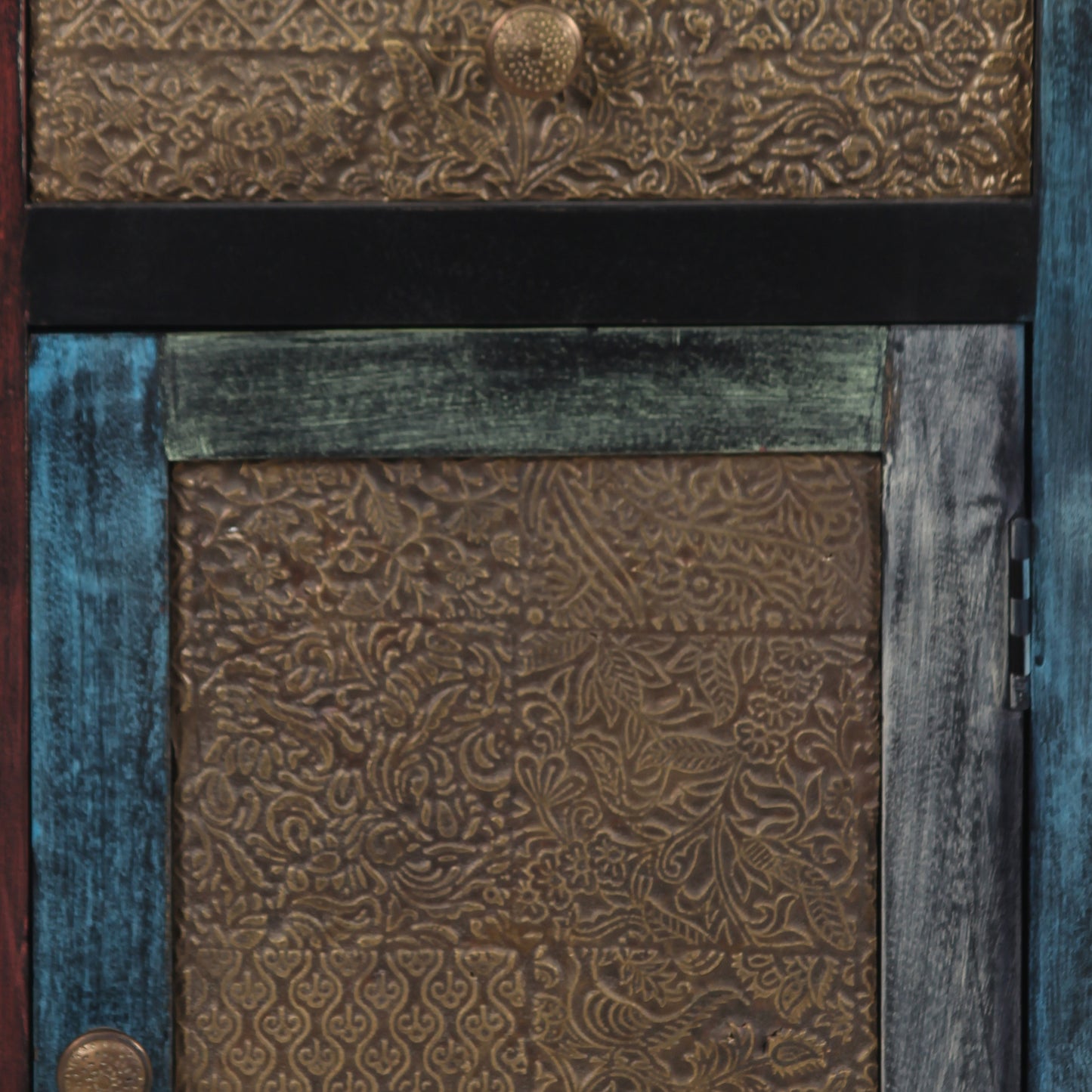 Mesa auxiliar tallada | Madera de mango de Pushkar