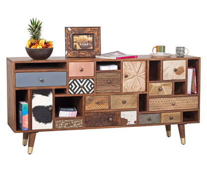 Aparador multimaterial 11T 2P de madera tallada en piel de vaca | Mango Terranova