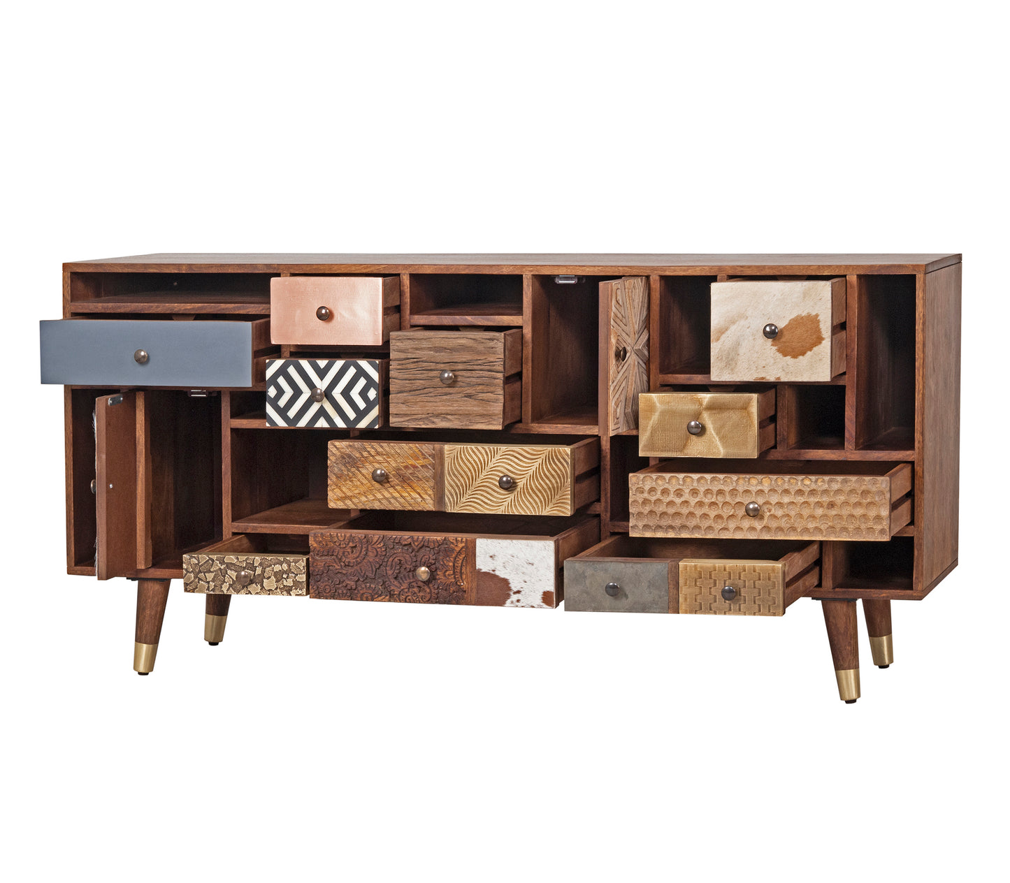 Aparador multimaterial 11T 2P de madera tallada en piel de vaca | Mango Terranova