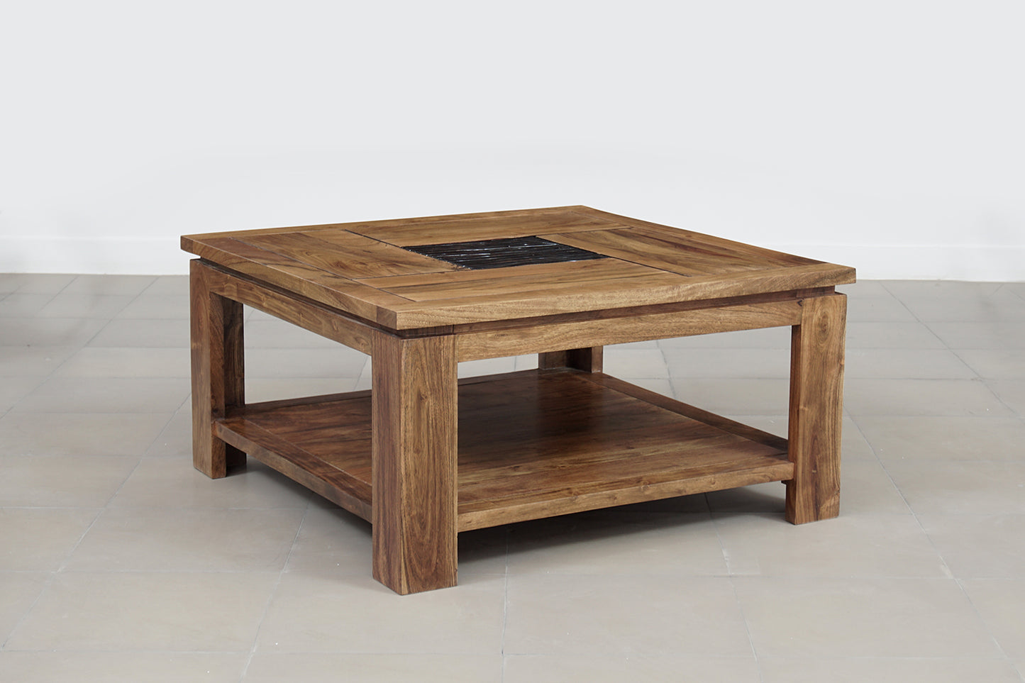 Table basse carrée bois sculpté bicolore "Acacia Maya"