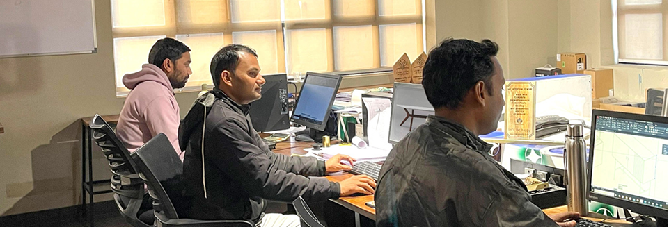 En Inde, notre bureau d’études, notre équipe dédiée et notre propre usine assurent la conception et la fabrication.